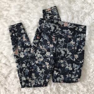 Lululemon Speed Up Tight 28” Luxtreme